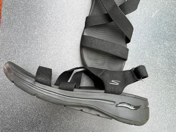 Sketchers arch fit sandalen maat 41 beschikbaar voor biedingen