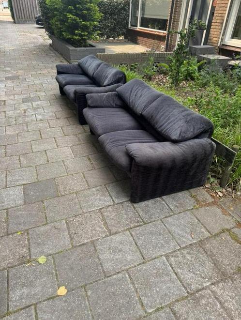 Cassina Maralunga 2 zits bank, Huis en Inrichting, Banken | Complete zithoeken, Ophalen of Verzenden
