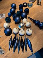 Kerstballen piek pegels blauw zilver wit slingers kralen, Ophalen, Zo goed als nieuw