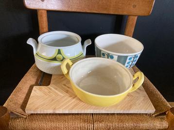 Retro Vintage schaal geel groen blauw beschikbaar voor biedingen