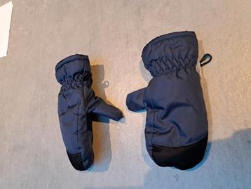Kinderhandschoenen  - blauw! beschikbaar voor biedingen