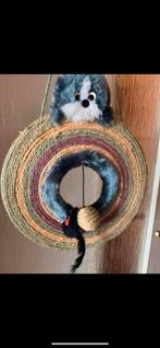 Cat stracher with extra mouse toy in it, Ophalen of Verzenden, Zo goed als nieuw
