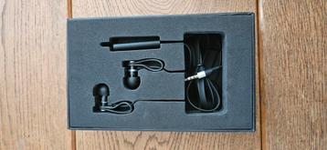 Meters in-ear oordopjes beschikbaar voor biedingen