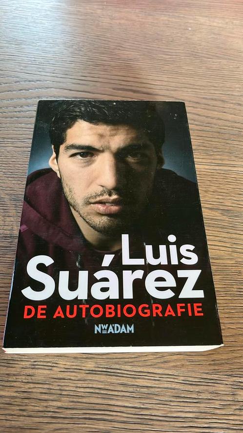 Sid Lowe - Luis Suárez, Boeken, Biografieën, Zo goed als nieuw, Sport, Ophalen of Verzenden