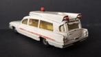 Cadillac Superior Ambulance Dinky Toys Pol, Gebruikt, Auto, Dinky Toys, Ophalen of Verzenden