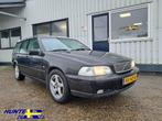 Volvo V70 2.3 T-5 Exclusive , Kleurcode 019, Gebruikt