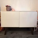 Kidsmill Sixties walnoot hoogglans wit commode, Kinderen en Baby's, Kinderkamer | Commodes en Kasten, 90 tot 105 cm, 50 tot 70 cm