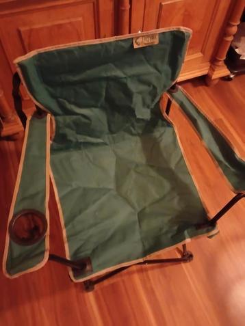 VISSTERSSTOELEN " FROYAK " , 3 STUKS € 15,- beschikbaar voor biedingen