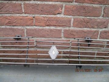 grille voor zijde Renault R 16 TL beschikbaar voor biedingen