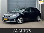 Toyota Auris 1.8 Hybrid Lease Pro Vol Opties|Nap, Auto's, Gebruikt, Zwart, 4 cilinders, Leder en Stof