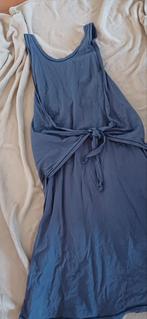 Aparte lavendel blauwe overslag jurk, maat 42, Blauw, Maat 42/44 (L), Ophalen of Verzenden, Zo goed als nieuw