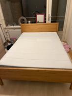 Compleet 140cm bed (matras, lattenbodem, frame), Huis en Inrichting, Ophalen, Bruin, 140 cm, Zo goed als nieuw