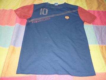 Kinder voetbal T-shirt van F.C.B. 152 - 158 in goede staat beschikbaar voor biedingen