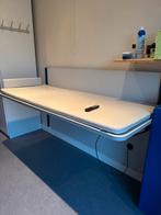 Aankleed tafel met hoog-laag, Ophalen, Gebruikt