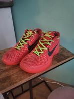 Kobe 6 reverse grinch maat 40/41, Kinderen en Baby's, Kinderkleding | Schoenen en Sokken, Ophalen of Verzenden, Gebruikt, Jongen of Meisje