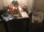 Kerstdecoratie:o.a. beeldjes, tafelkleden,kaarsen en ballen., Diversen, Kerst, Ophalen of Verzenden, Gebruikt
