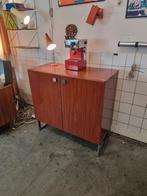 Vintage wandkast jaren 70 meurop Pierre Guariche, Huis en Inrichting, Kasten | Dressoirs, Ophalen, Gebruikt, ,, ,