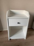 IKEA Hauga Nachtkastje - Wit, Huis en Inrichting, Slaapkamer | Nachtkastjes, Ophalen, Minder dan 45 cm, Zo goed als nieuw, Minder dan 55 cm