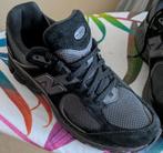 New Balance M2002 - Maat 40.5 - Zo goed als nieuw!, Kleding | Heren, Schoenen, New Balance, Zwart, Ophalen of Verzenden, Sneakers of Gympen