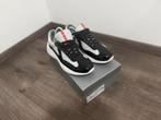 Prada American Cups maat 42, Ophalen of Verzenden, Zo goed als nieuw, Zwart