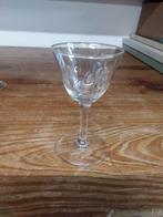 Fijn Glasservice met Gegraveerde Bladeren, Ophalen