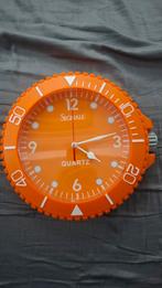 Segnale Quartz Klok - Oranje, Huis en Inrichting, Woonaccessoires | Klokken, Ophalen of Verzenden, Gebruikt, Analoog, Wandklok