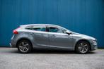 Volvo V40 2.0 D4 2014 R-Design Grijs, Auto's, Volvo, Euro 5, 4 cilinders, 1969 cc, Alcantara