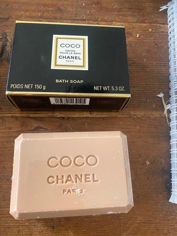 Twee Coco Chanel zepen van 150 gram 
