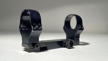 EAW One-piece Slide-on Mount beschikbaar voor biedingen