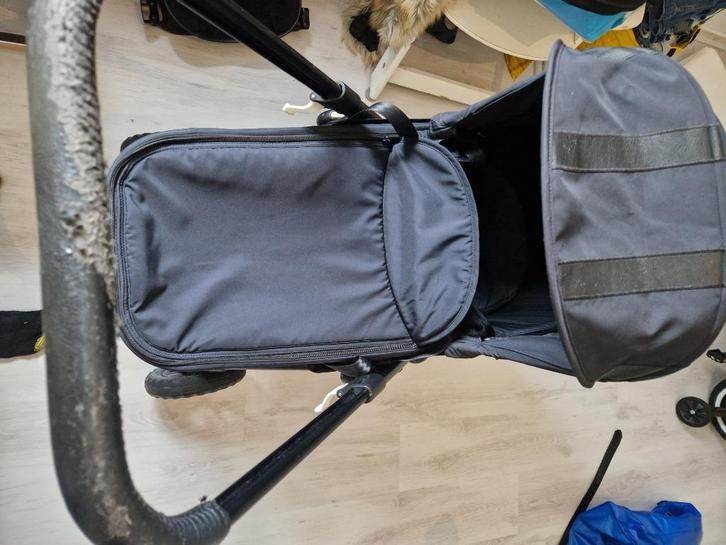 Kinderwagen, Kinderen en Baby's, Kinderwagens en Combinaties, Gebruikt, Kinderwagen, Overige merken, Luchtbanden, Verstelbare duwstang