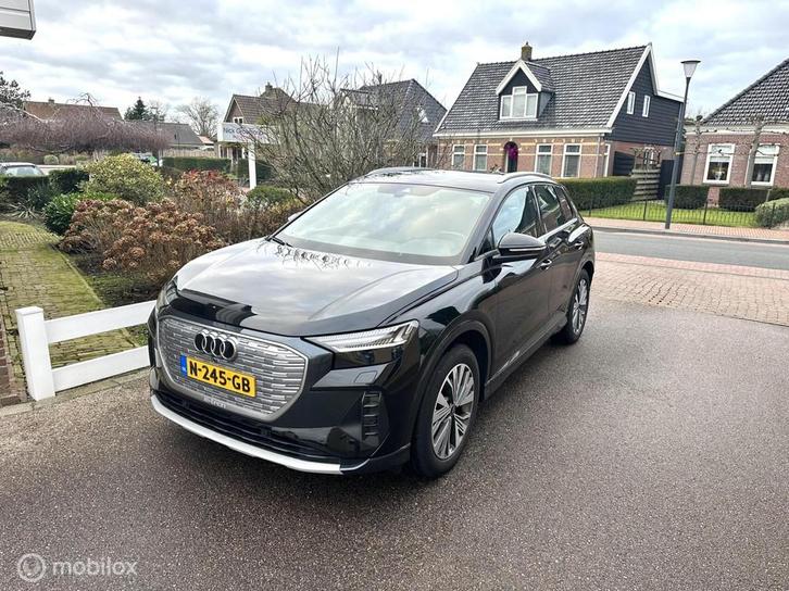 Audi Q4 e-tron 35 Launch edition Advanced 55 kWh ELEKTRISCHE, Auto's, Audi, Bedrijf, Te koop, Q4 e-tron, ABS, Airbags, Airconditioning