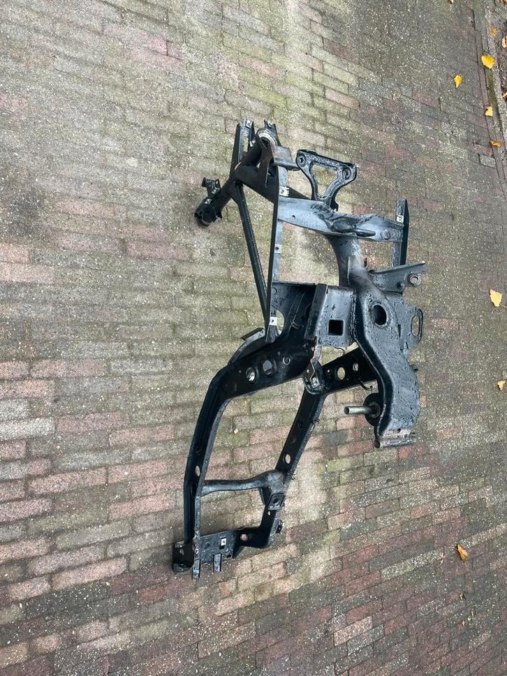 Gilera runner180cc m08 frame met italiaanse papieren, Motoren, Tuning en Styling, Ophalen