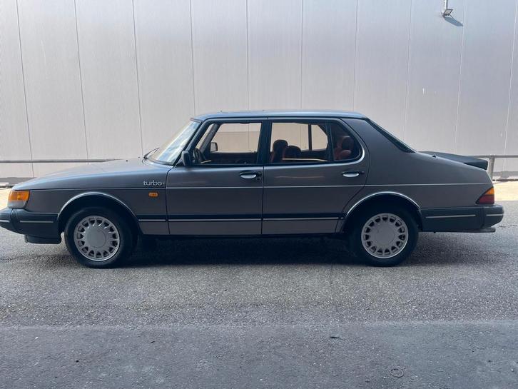 Saab 900, Auto's, BMW, Bedrijf, 5-Serie, Centrale vergrendeling, Cruise Control, Dakrails, Elektrische stoelverstelling, Elektrische ramen