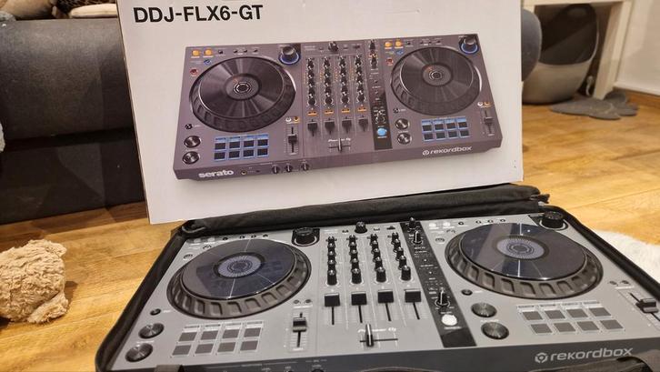 Pioneer DDJ FLX6-GT + Tas, Muziek en Instrumenten, Dj-sets en Draaitafels, Zo goed als nieuw, Pioneer, Ophalen of Verzenden