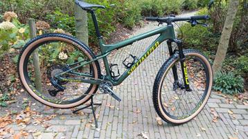 Specialized Epic WC Expert, framemaat L beschikbaar voor biedingen