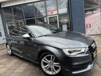 Audi A3 Limousine 1.4 TFSI CoD Ambition Pro Line S | Pano |, Auto's, Gebruikt, 4 cilinders, 150 pk, Leder en Stof