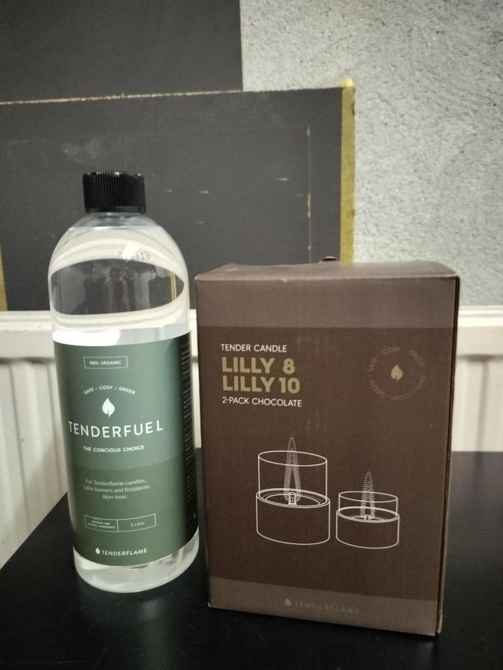 Tender flame Chocolat - Lily 8 + Lily 10 + vulling, Huis en Inrichting, Woonaccessoires | Kandelaars en Kaarsen, Nieuw, Kaars