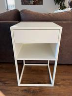 Ikea Vikhammer nachtkastje, Ophalen, Zo goed als nieuw, Hout, Minder dan 45 cm