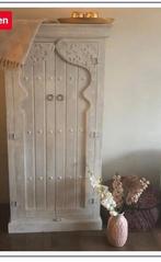 Oosterse kast, Huis en Inrichting, Ophalen of Verzenden, Gebruikt