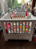 Witte box met opberglade inclusief matras, boxkleed., Kinderen en Baby's, Boxen, Ophalen, Gebruikt, Rechthoekig, In hoogte verstelbaar