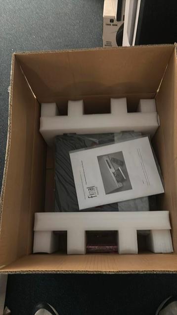 Final dvd receiver FVSS-201 beschikbaar voor biedingen