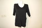 Marccain zwarte top knopen over de mouwe N4, Kleding | Dames, Tops, Maat 38/40 (M), Verzenden, Zwart, Korte mouw