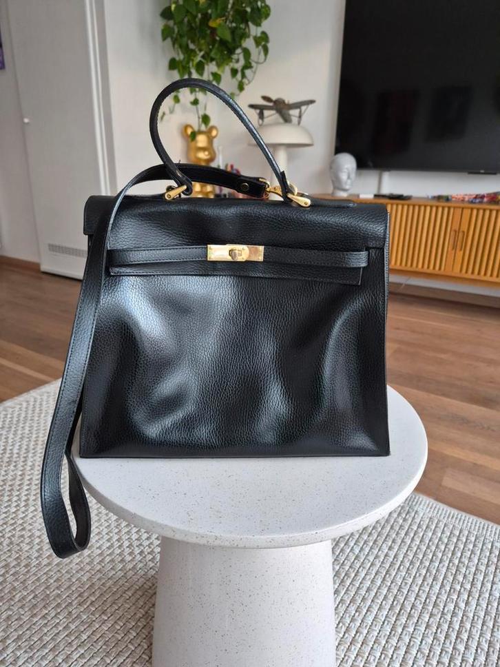 Mooie lederen  vintage handtas - Kelly bag model, Sieraden, Tassen en Uiterlijk, Tassen | Damestassen, Ophalen of Verzenden