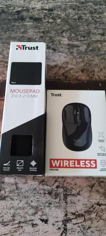 Trust muis (24658) + Trust muismat (24193) beschikbaar voor biedingen