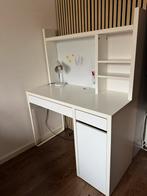 IKEA Micke Bureau met opzetstuk - beschadigingen, Ophalen, Gebruikt, Bureau