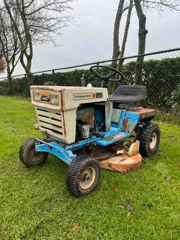 Gave en werkende Montgomery Ward 8 zitmaaier oldtimer, hydro beschikbaar voor biedingen
