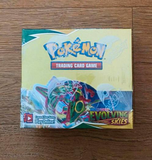 Pokémon TCG - Evolving Skies Booster Box *SEALED*, Hobby en Vrije tijd, Verzamelkaartspellen | Pokémon, Nieuw, Boosterbox, Foil