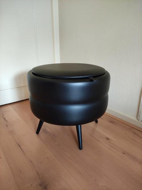 Vintage unieke zwarte poef/stof Schotse ruit/jaren '40., Huis en Inrichting, Banken | Voetenbanken en Poefen, Gebruikt, Rond, Ophalen
