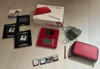 DS Lite NINTENDO met 4 spellen, oplader en opbergtasje, Spelcomputers en Games, Spelcomputers | Nintendo DS, Met games, Gebruikt