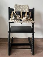 Stokke tripp trapp zwart met babyset en veiligheidstuigje, Ophalen, Gebruikt, Meegroeistoel